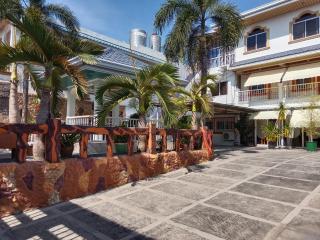 Your Little Resort, calm, secure - Manila - 0