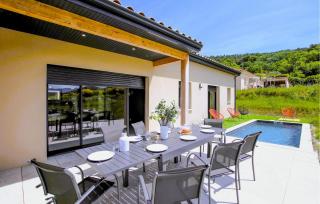 Awesome Home In Puy St Martin - 2