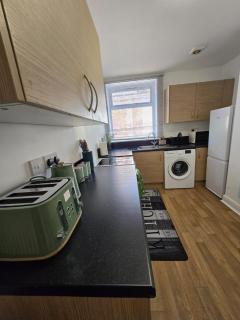 Glams Cozy City Apartment in Wolverhampton - Wolverhampton - 1