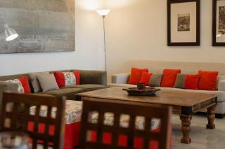 2 storey townhouse with large terrace garden, BBQ and close to the beach, in Elviria, Marbella - 6
