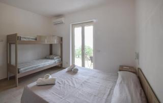 1 Bedroom Awesome Apartment In Ricadi - 6