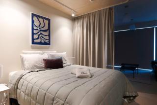 Petone Studio - Balcony Bath Tub Sleeps 2 - Lower Hutt - 9