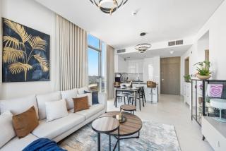 Tranquil Retreat 1 BR with Serene Views in District 1 - 9