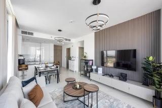 Tranquil Retreat 1 BR with Serene Views in District 1 - 8