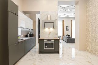 Extravagant & Modern Grand Suite in the Center of Budapest - Budapest - 8