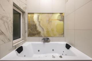 Extravagant & Modern Grand Suite in the Center of Budapest - Budapest - 2