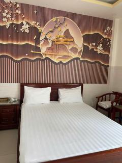 KHÁCH SẠN MlLAN - 3