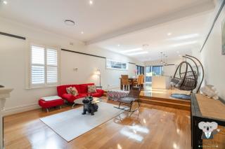 KozyGuru | Rose Bay | Charming House Near Beach - Sydney - 9