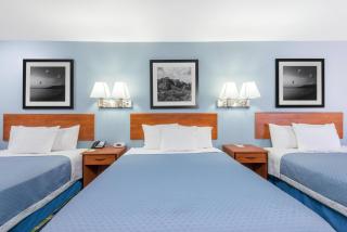 Days Inn by Wyndham Las Vegas - Las Vegas - 2