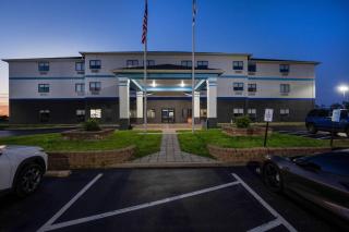 Days Inn by Wyndham Collinsville St Louis - Collinsville - 8
