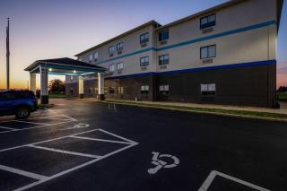 Days Inn by Wyndham Collinsville St Louis - Collinsville - 5