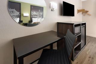 Super 8 by Wyndham Richmond Midlothian Turnpike - Midlothian - 4