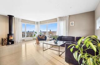 New and modern family home with a view - Tromsø - 5