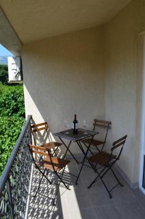 Lovely 1BR Apartment 5min of walk from city center - Bar - 5