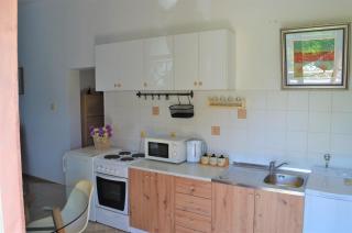 Lovely 1BR Apartment 5min of walk from city center - Bar - 1