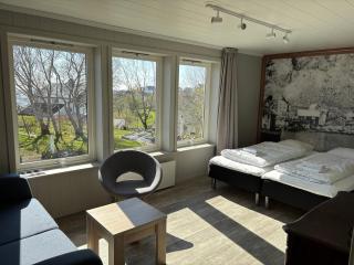 Lofoten Bed & Breakfast Reine - Rooms & Apartments - Reine - 6