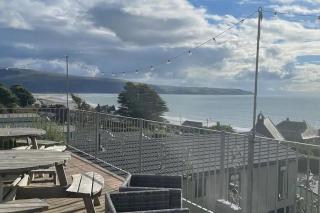 Barmouth Pet-Friendly 2-Bed Caravan with Sea View - 9