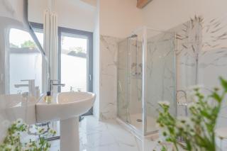Luxury Apartments in Villa Cardinal Ciceri by Rent All Como - San Fermo della Battaglia - 4