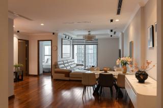 Landmark Plus - Vinhomes Central Park - 3