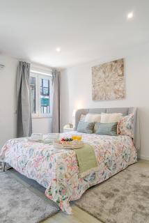 HostWise - Modern & Bright Studio - Porto - 5
