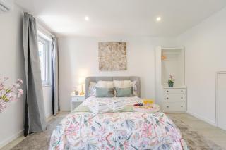 HostWise - Modern & Bright Studio - Porto - 4