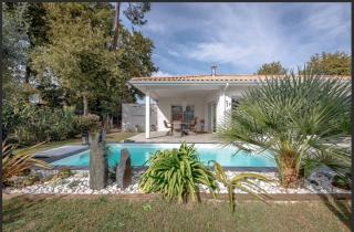 Villa Madeleine - Piscine et Jacuzzi - 0