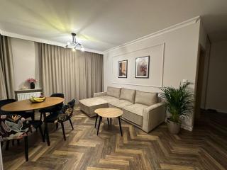 Apartament GB przy PCK 3 z bezpłatnym parkingiem by Gingerbread Apartments - 0
