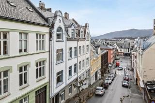 Sentral Jugendleilighet - Ålesund - 0