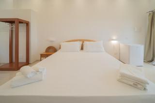 Hotel Jonium in Puglia - A due passi dal Mare, splendida vista con piscina - Pulsano - 1