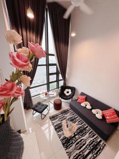 Scenic High-Floor Condo Near MRT, Mall & Pool - Kuala Lumpur - 0