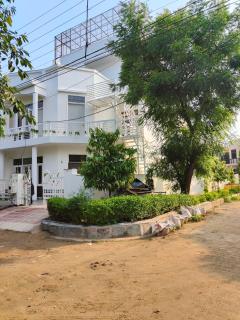 Grih Delight Homestay, Vrindavan - Vrindāvan - 2