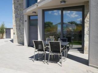 Villa Paradise Mit Pool Und Teilweise Meerblick - Vrbnik - 8