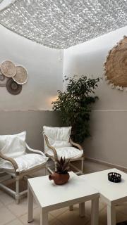 KND Living Concept - Standard Room with Patio - Heraklion - 2