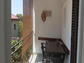 Modern Apartment in Starigrad with Garden - Starigrad - 6