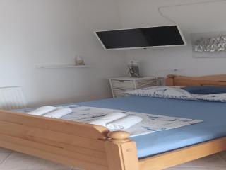 Modern Apartment in Starigrad with Garden - Starigrad - 2