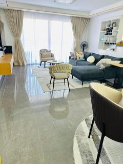 executive three bedroom apartment with servant quarter, gym ,children play area ,rooftop football pitch, coffee house, restaurants, garden and amazing scenic views in kileleshwa - 3