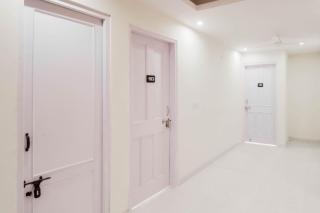 Hotel O Aravali Haven Guest House - Jāmb - 9