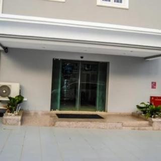 Royal Jatoz Hotel and Suites - Lagos - 4
