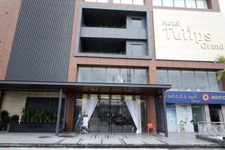 Hotel Tulips Grand - Hyderabad - 9