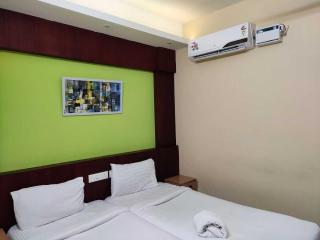 Hotel O Nemom - Trivandrum - 9