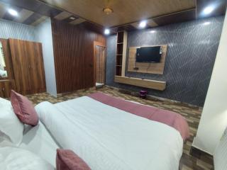 Hotel Shri Dauji Maharaj Palace - Mathura - 5