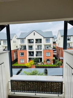 JMM Investments 2 Bedroom Apartment - Antwerp - 8