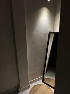 Cozy 1 BHK Condo with amenities - Neu-Delhi - 5