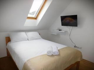 Hotel Gaia Sarajevo - Sarajevo - 9