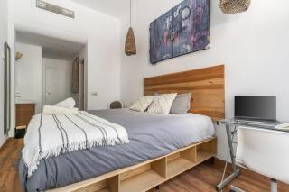 175m Trendy Loft in Luxury District with Premium Amenities - Madrid - 4