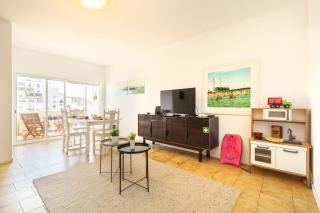 B68 - Luz Vista Mar Apartment - Luz - 8
