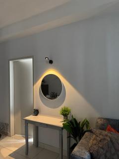 Travellers Stay - 5