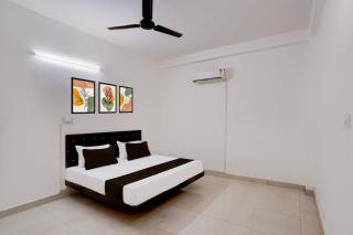Hotel O Twilight Terrace - Grander Noida - 3