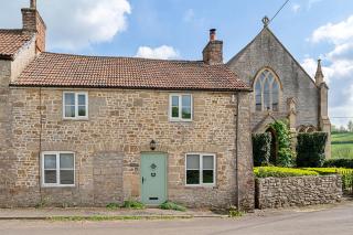 Finest Retreats - Greenhills Cottage - 0