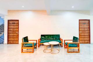 Super Collection O Sector 86 Noida - Noida - 2